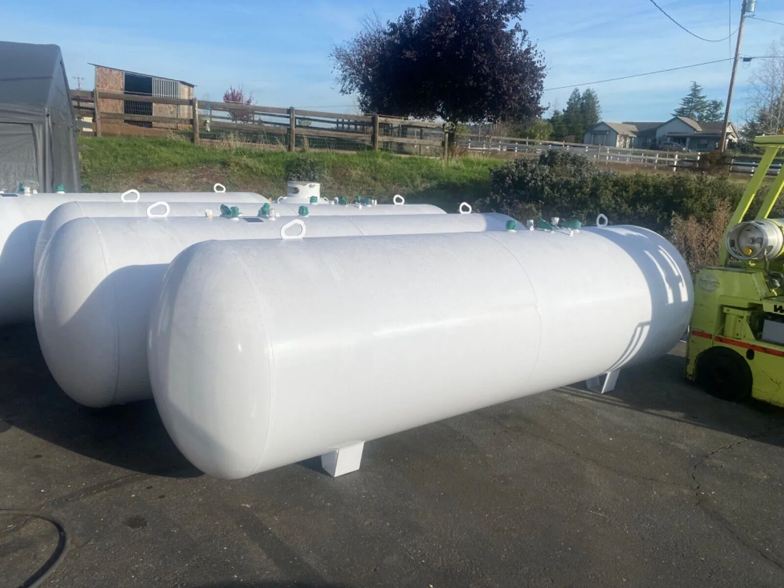 1,000 Gallon Propane Tanks for Sale