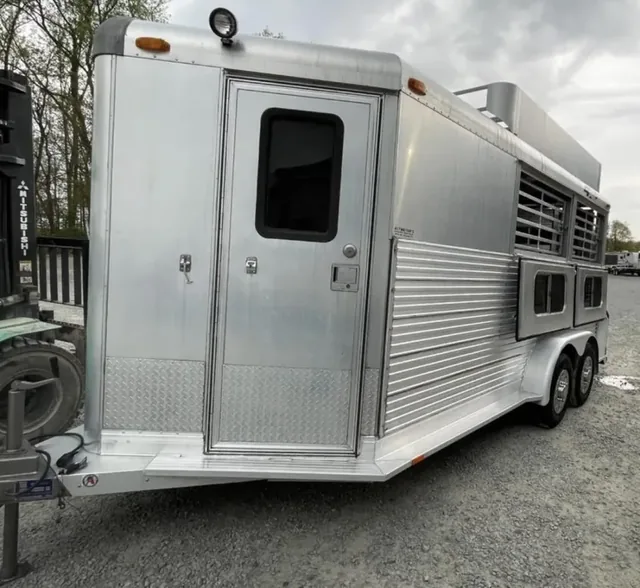1999 4 Star 2 Horse Reverse for sale at Ironyard