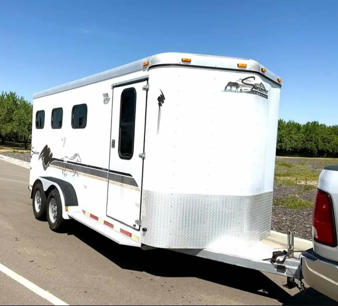 1999 Sundowner 3 Horse Trailer for sale at Ironyard