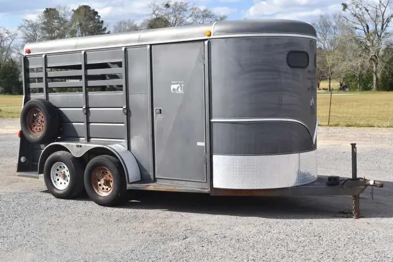 2007 WW 2HSL 2 Horse Trailer for sale at Ironyard