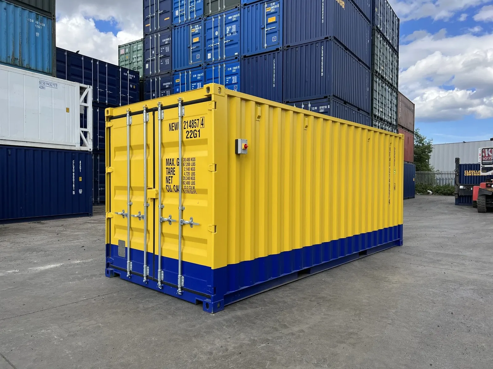 20ft Modified One-Trip Containers - Custom Build for sale at Ironyard