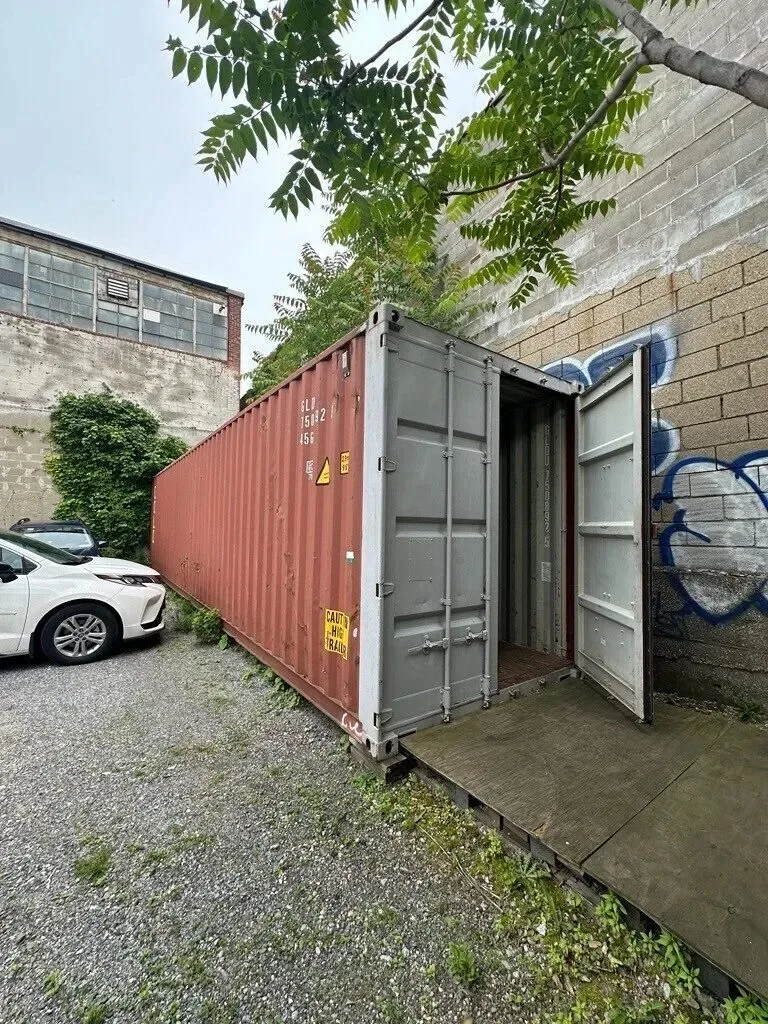 40ft High Cube Shipping Container - Excellent Condition for sale at Ironyard