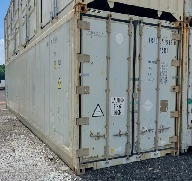 Working 40ft Refrigerated High Cube Reefer Container 2010 Carrier for sale at Ironyard